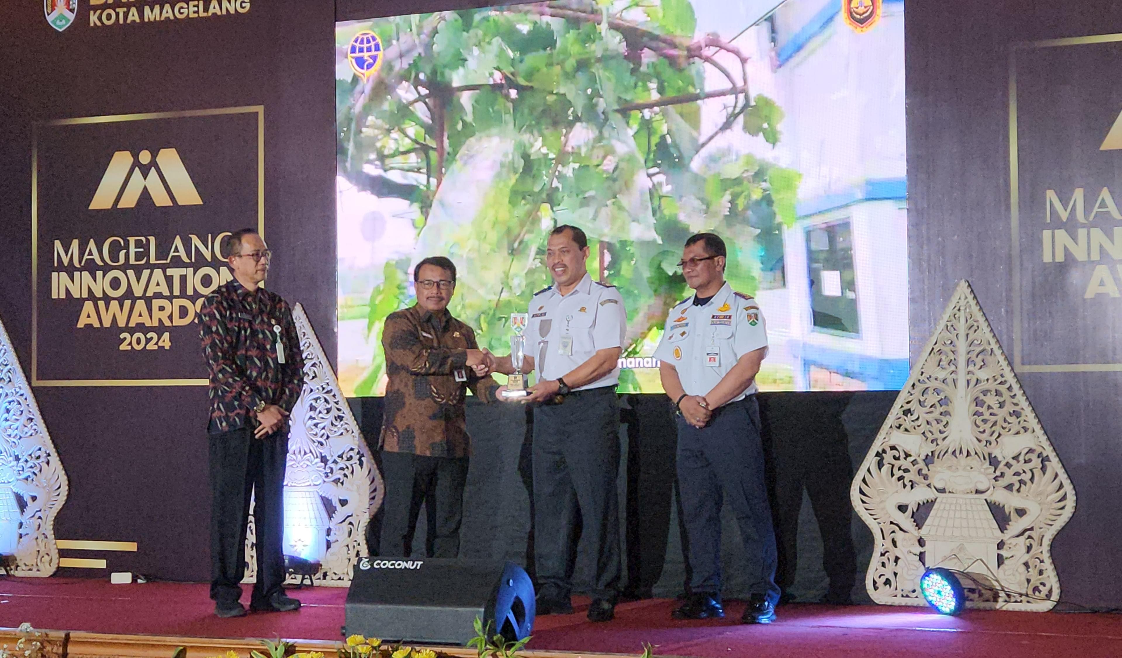 Terminal Tidar Meraih Penghargaan Inovasi Pelayanan Publik dari Pemkot Magelang